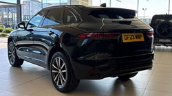 2023 (23) JAGUAR F-PACE 2.0 P250 R-Dynamic SE Black 5dr Auto AWD 5282155