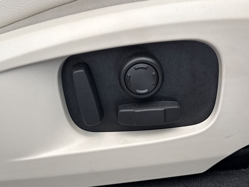 2023 (23) JAGUAR F-PACE 2.0 P250 R-Dynamic SE Black 5dr Auto AWD 5282126