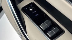 2023 (23) JAGUAR F-PACE 2.0 P250 R-Dynamic SE Black 5dr Auto AWD 5282125