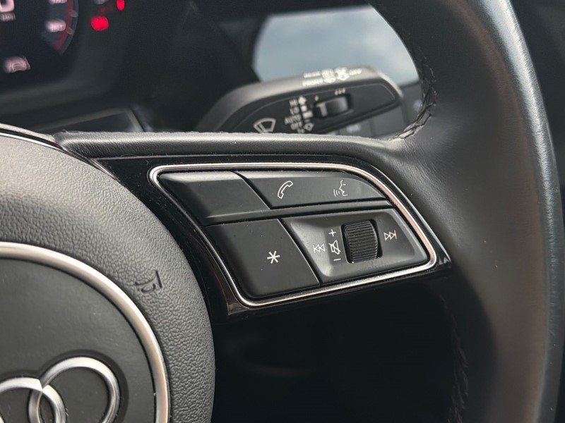 2022 (22) AUDI A3 30 TFSI Technik 5dr 5293150