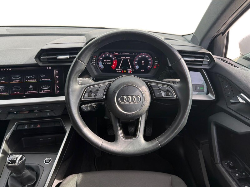 2022 (22) AUDI A3 30 TFSI Technik 5dr 5293138