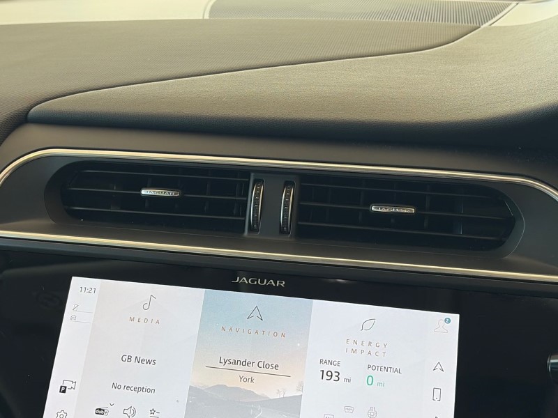 2021 (21) JAGUAR I-PACE 294kW EV400 SE 90kWh 5dr Auto [11kW Charger] 5275304