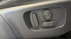 2022 (22) LAND ROVER RANGE ROVER EVOQUE 2.0 D200 R-Dynamic SE 5dr Auto 5274222