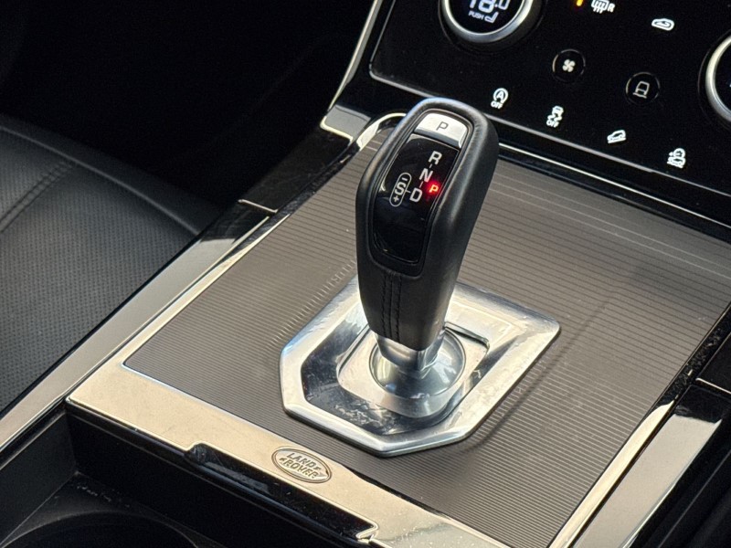 2022 (22) LAND ROVER RANGE ROVER EVOQUE 2.0 D200 R-Dynamic SE 5dr Auto 5274163