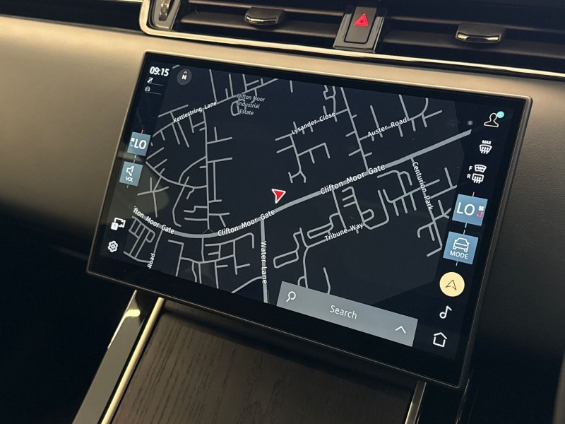 2025 (74) LAND ROVER RANGE ROVER EVOQUE 2.0 D200 Autobiography 5dr Auto [Revised] 5327431