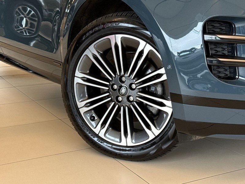 2025 (74) LAND ROVER RANGE ROVER EVOQUE 2.0 D200 Autobiography 5dr Auto [Revised] 5327462