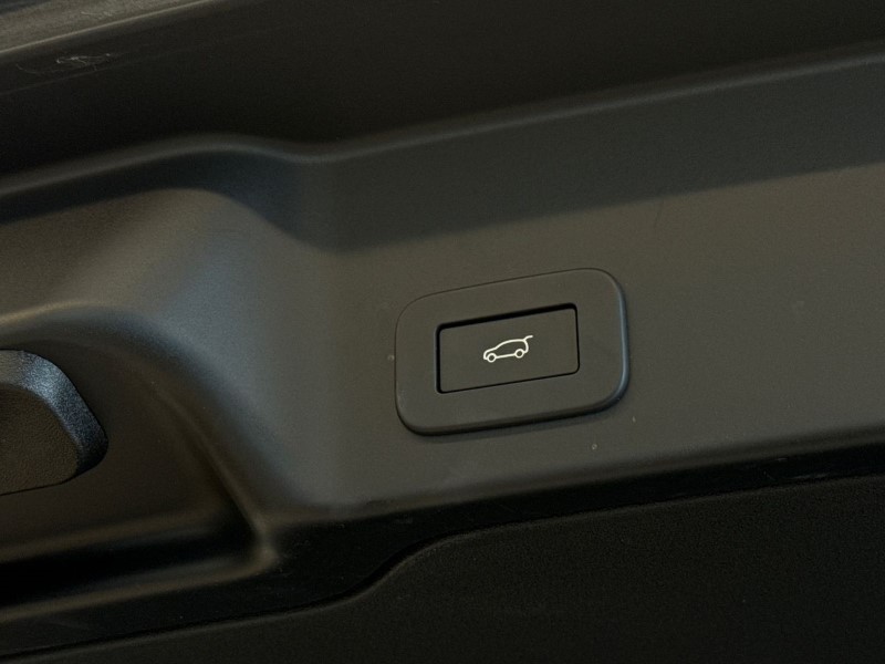 2025 (74) LAND ROVER RANGE ROVER EVOQUE 2.0 D200 Autobiography 5dr Auto [Revised] 5327458