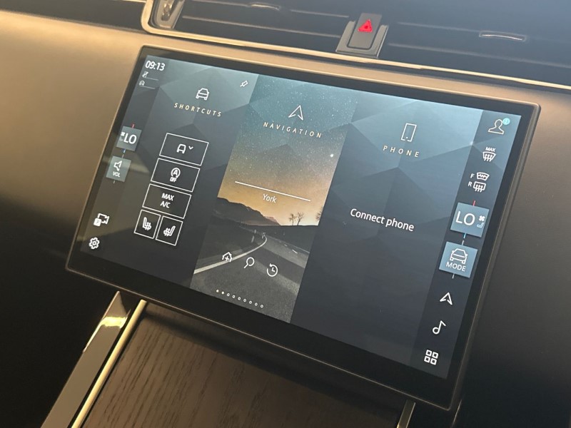 2025 (74) LAND ROVER RANGE ROVER EVOQUE 2.0 D200 Autobiography 5dr Auto [Revised] 5327450