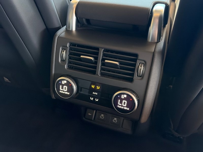 2024 (74) LAND ROVER DISCOVERY 3.0 D350 Dynamic SE 5dr Auto 5326099