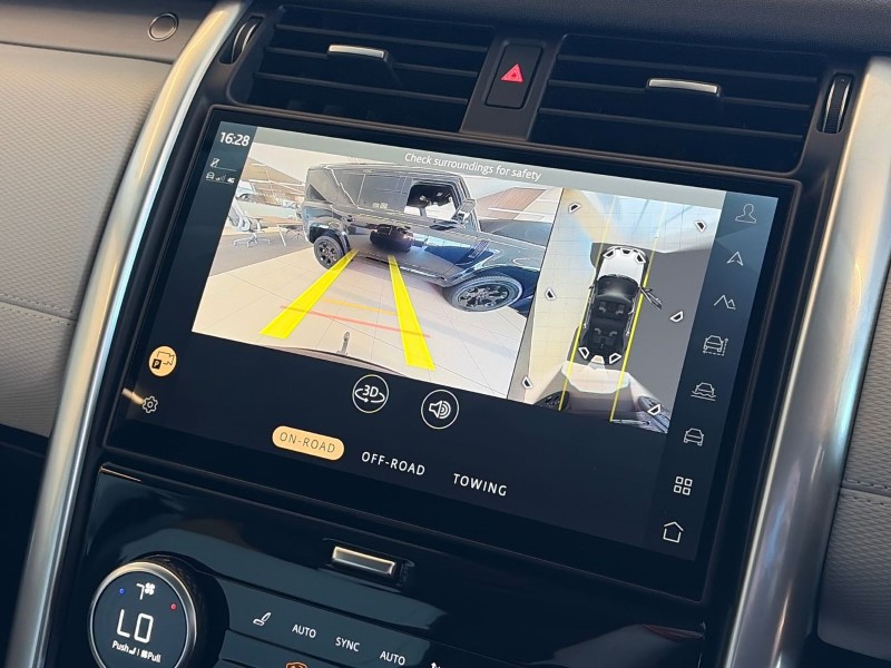 2024 (74) LAND ROVER DISCOVERY 3.0 D350 Dynamic SE 5dr Auto 5326114