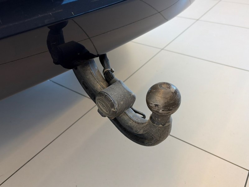 2024 (74) LAND ROVER DISCOVERY 3.0 D350 Dynamic SE 5dr Auto 5326103