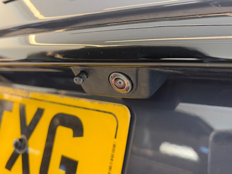 2024 (74) LAND ROVER DISCOVERY SPORT 2.0 D200 Dynamic HSE 5dr Auto [7 Seat] 5324477