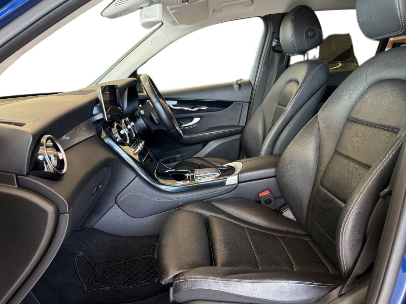 2020 (20) MERCEDES-BENZ GLC 300 4Matic Sport 5dr 9G-Tronic 5304424