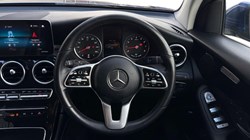 2020 (20) MERCEDES-BENZ GLC 300 4Matic Sport 5dr 9G-Tronic 5304436