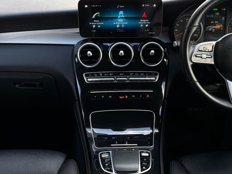 2020 (20) MERCEDES-BENZ GLC 300 4Matic Sport 5dr 9G-Tronic 5304435