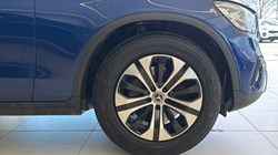 2020 (20) MERCEDES-BENZ GLC 300 4Matic Sport 5dr 9G-Tronic 5304429