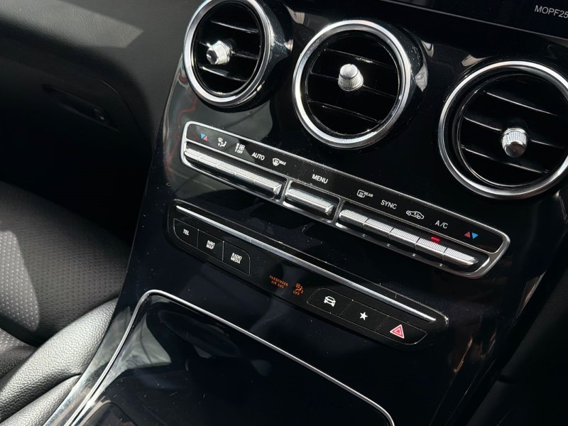 2020 (20) MERCEDES-BENZ GLC 300 4Matic Sport 5dr 9G-Tronic 5304449