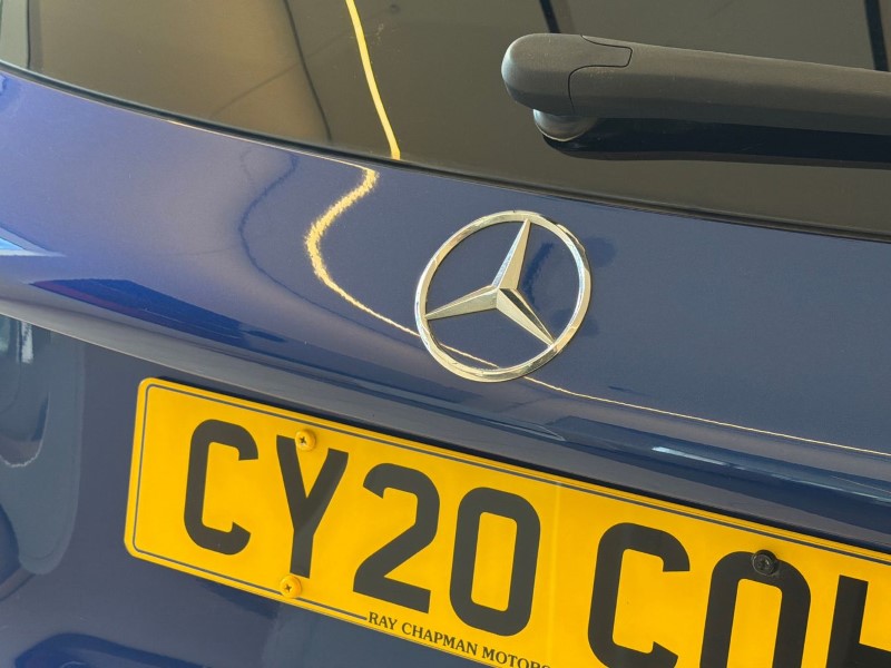 2020 (20) MERCEDES-BENZ GLC 300 4Matic Sport 5dr 9G-Tronic 5304460