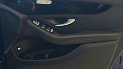 2020 (20) MERCEDES-BENZ GLC 300 4Matic Sport 5dr 9G-Tronic 5304442