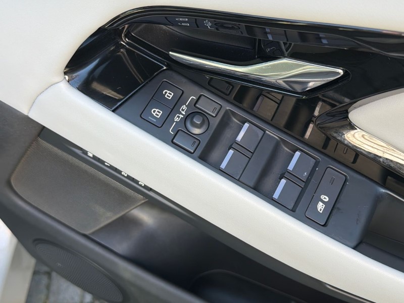 2025 (74) LAND ROVER RANGE ROVER EVOQUE 2.0 D200 Autobiography 5dr Auto [Revised] 5323609