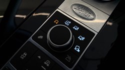 2019 (69) LAND ROVER DISCOVERY 3.0 SDV6 HSE 5dr Auto 5301264