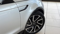 2019 (69) LAND ROVER DISCOVERY 3.0 SDV6 HSE 5dr Auto 5301279