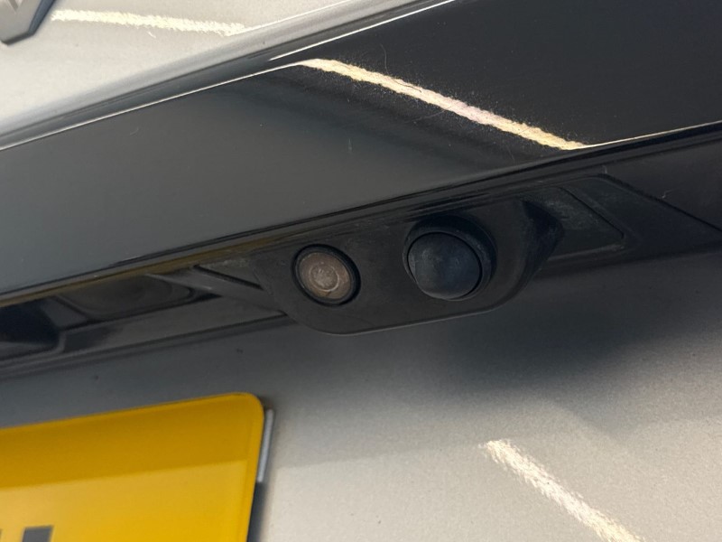 2019 (69) LAND ROVER DISCOVERY 3.0 SDV6 HSE 5dr Auto 5301271