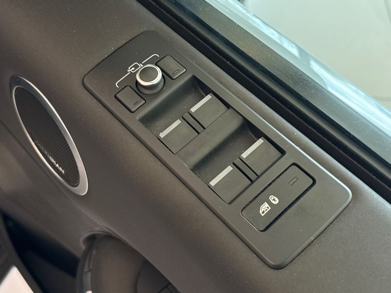 2019 (69) LAND ROVER DISCOVERY 3.0 SDV6 HSE 5dr Auto 5301254