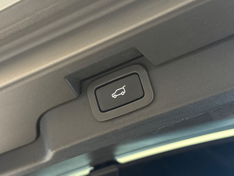 2019 (69) LAND ROVER DISCOVERY 3.0 SDV6 HSE 5dr Auto 5301270