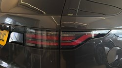 2023 (73) LAND ROVER COMMERCIAL DISCOVERY 3.0 D300 Dynamic HSE Commercial Auto 5300273