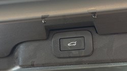 2023 (73) LAND ROVER COMMERCIAL DISCOVERY 3.0 D300 Dynamic HSE Commercial Auto 5300266