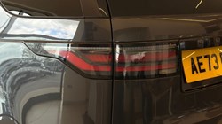 2023 (73) LAND ROVER COMMERCIAL DISCOVERY 3.0 D300 Dynamic HSE Commercial Auto 5300244