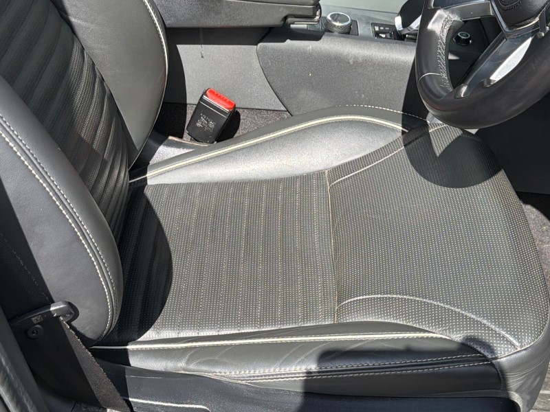 2023 (73) LAND ROVER COMMERCIAL DISCOVERY 3.0 D300 Dynamic HSE Commercial Auto 5300250