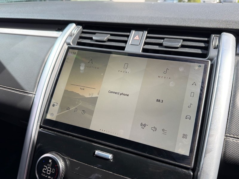 2023 (73) LAND ROVER COMMERCIAL DISCOVERY 3.0 D300 Dynamic HSE Commercial Auto 5300255