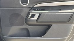 2023 (73) LAND ROVER COMMERCIAL DISCOVERY 3.0 D300 Dynamic HSE Commercial Auto 5300247