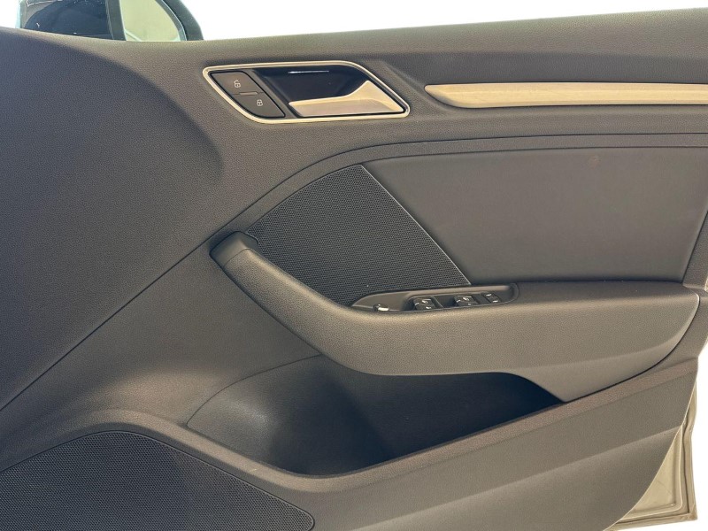 2019 (19) AUDI A3 30 TDI 116 Black Edition 5dr 5312957