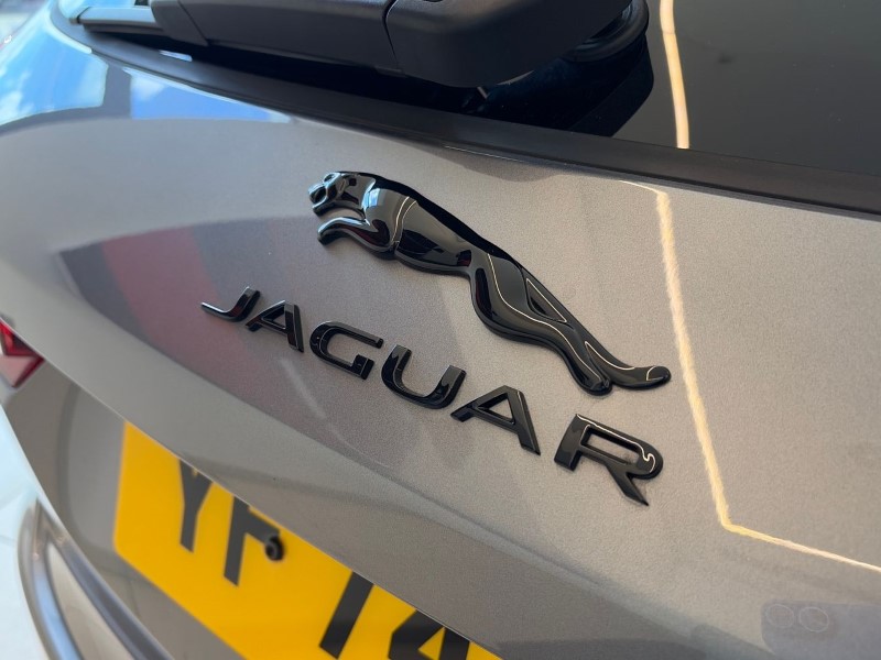 2024 (74) JAGUAR F-PACE 2.0 P400e R-Dynamic HSE Black 5dr Auto AWD 5284433