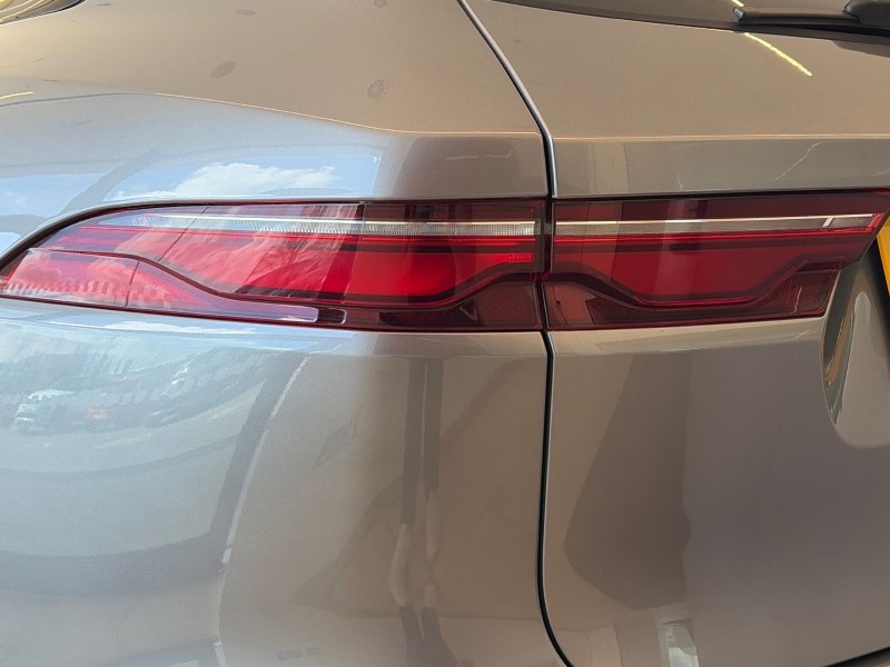 2024 (74) JAGUAR F-PACE 2.0 P400e R-Dynamic HSE Black 5dr Auto AWD 5284404