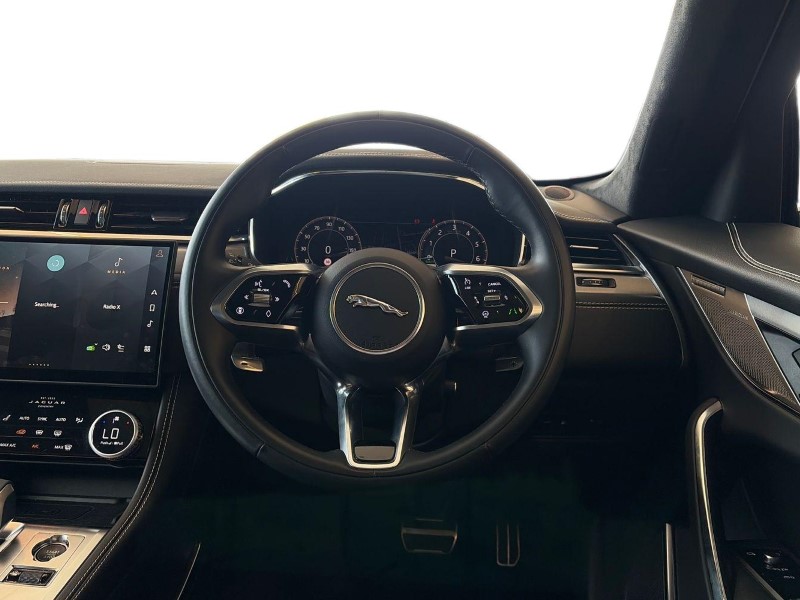 2024 (74) JAGUAR F-PACE 2.0 P400e R-Dynamic HSE Black 5dr Auto AWD 5284400