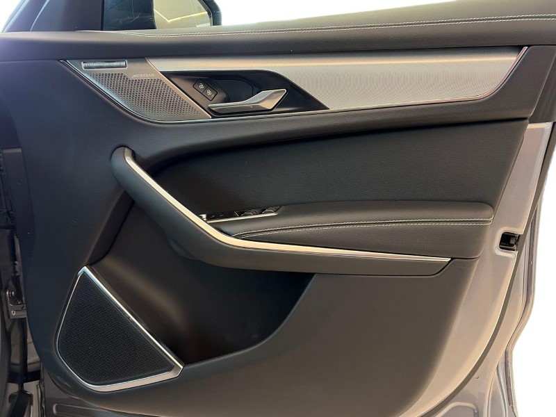 2024 (74) JAGUAR F-PACE 2.0 P400e R-Dynamic HSE Black 5dr Auto AWD 5284407