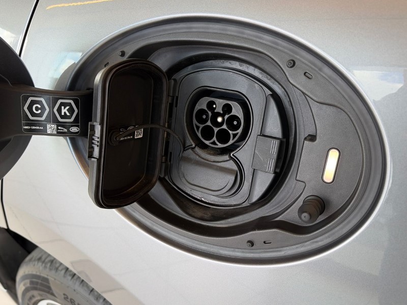 2024 (74) JAGUAR F-PACE 2.0 P400e R-Dynamic HSE Black 5dr Auto AWD 5284445