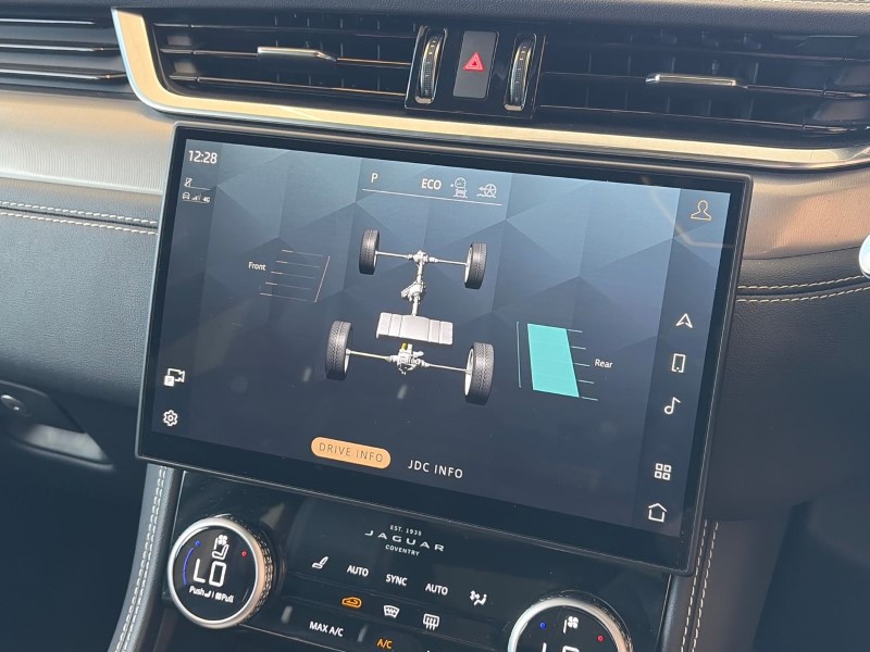 2024 (74) JAGUAR F-PACE 2.0 P400e R-Dynamic HSE Black 5dr Auto AWD 5284424
