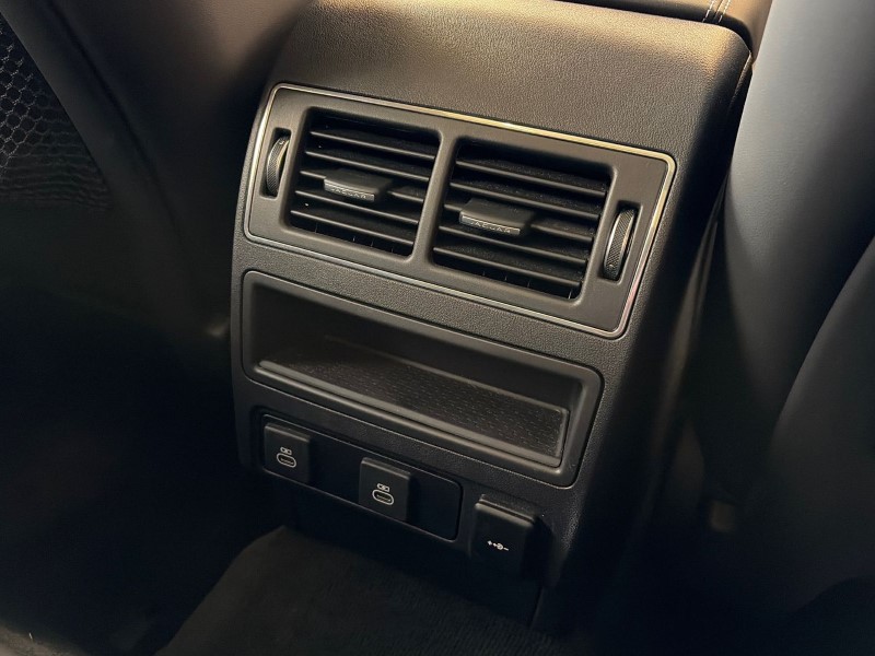 2024 (74) JAGUAR F-PACE 2.0 P400e R-Dynamic HSE Black 5dr Auto AWD 5284403