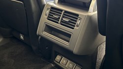 2021 (21) LAND ROVER DISCOVERY 3.0 D300 R-Dynamic SE 5dr Auto 5294231