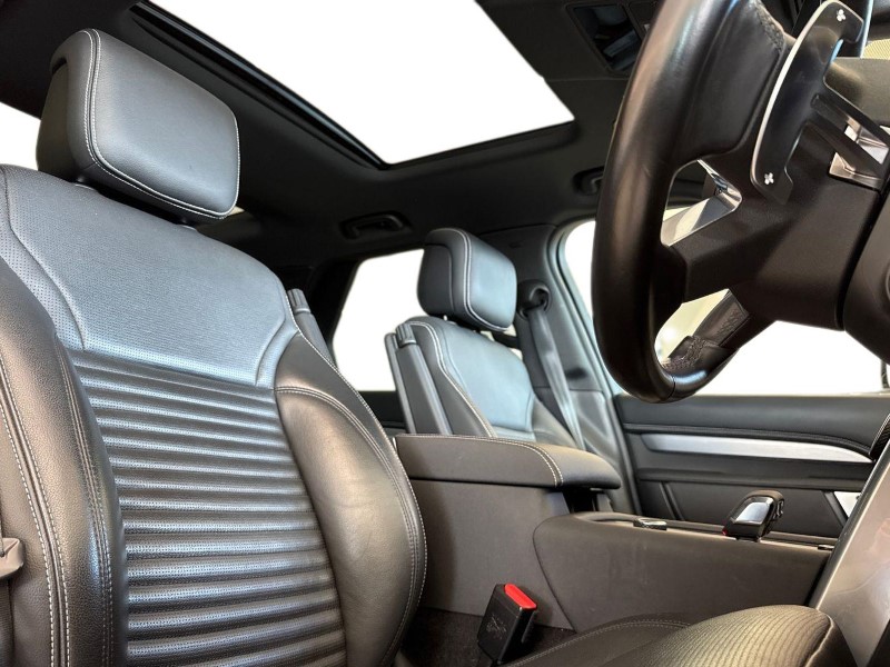 2021 (21) LAND ROVER DISCOVERY 3.0 D300 R-Dynamic SE 5dr Auto 5294239