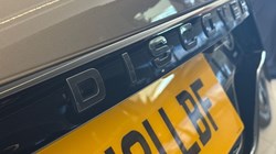 2021 (21) LAND ROVER DISCOVERY 3.0 D300 R-Dynamic SE 5dr Auto 5294258