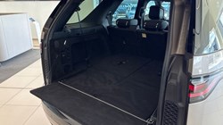 2021 (21) LAND ROVER DISCOVERY 3.0 D300 R-Dynamic SE 5dr Auto 5294252