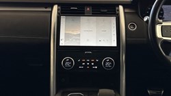 2021 (21) LAND ROVER DISCOVERY 3.0 D300 R-Dynamic SE 5dr Auto 5294227
