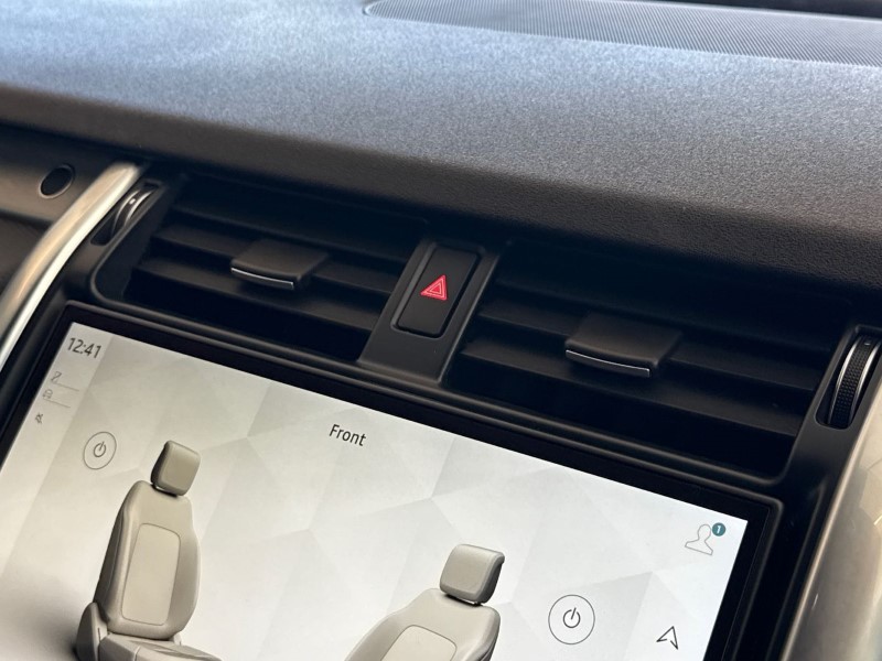 2021 (21) LAND ROVER DISCOVERY 3.0 D300 R-Dynamic SE 5dr Auto 5294248