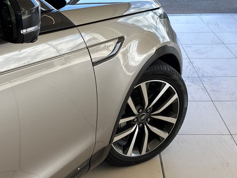 2021 (21) LAND ROVER DISCOVERY 3.0 D300 R-Dynamic SE 5dr Auto 5294262